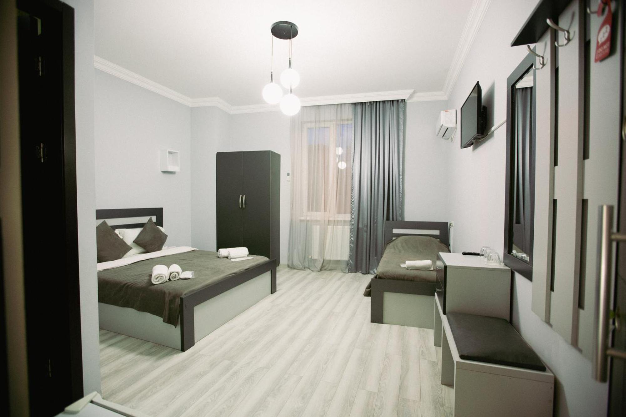 White House Hotel Tbilisi Exterior photo